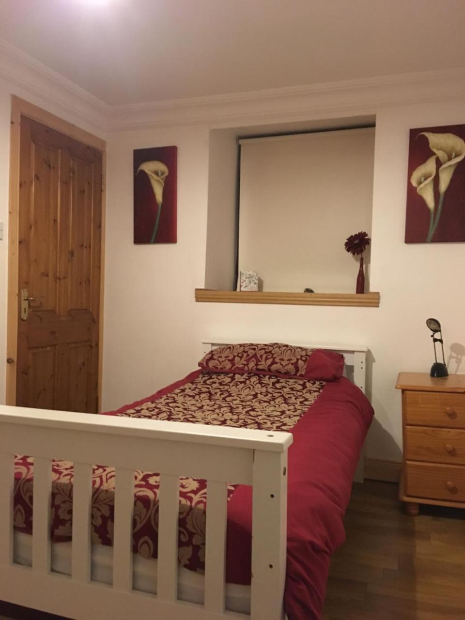 Donegal Town Independent Hostel 외부 사진